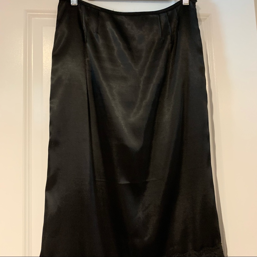 Lip Service Gloomy Sunday Satin skirt, black - Picture 6 of 8